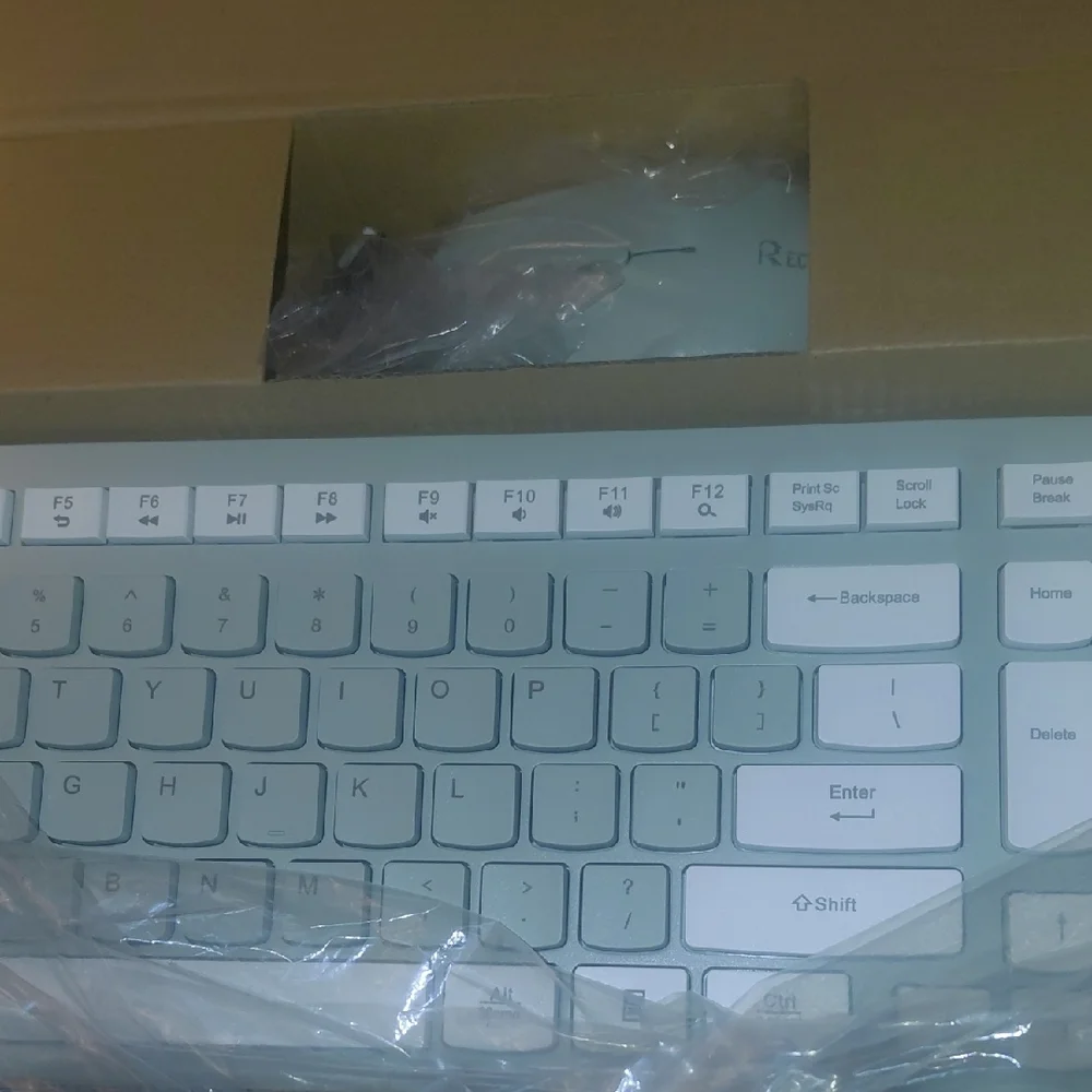 Sleek Wireless Keyboard and Mouse Set